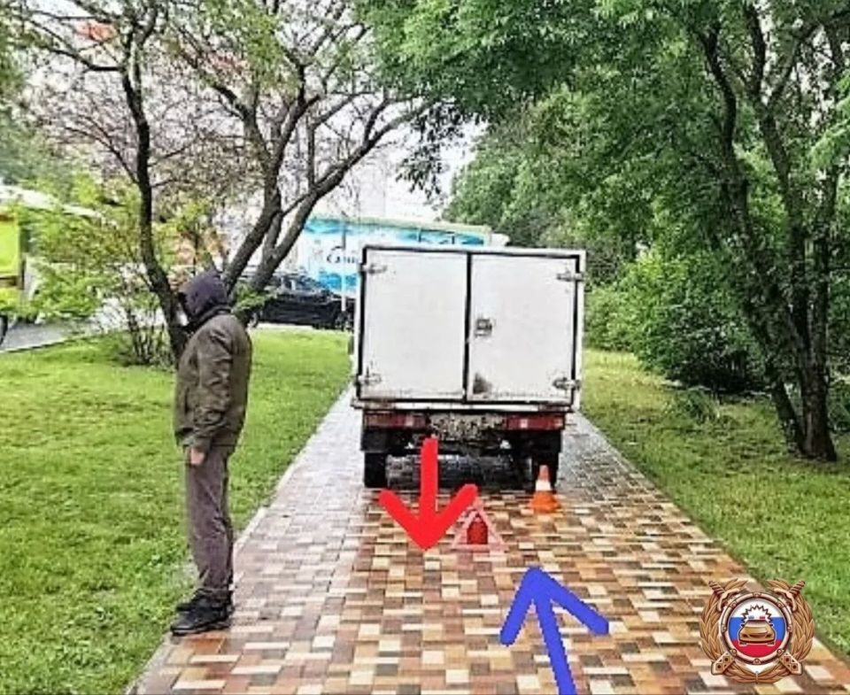В Ставрополе водитель сбил пенсионерку на тротуаре