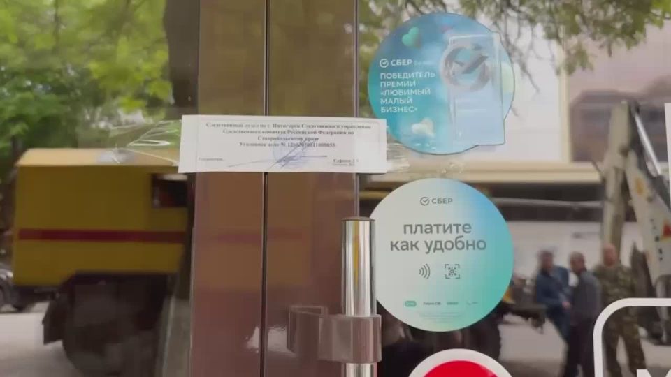 Посетители кафе в Пятигорске, в котором произошло массовое отравление, ранее жаловались на антисанитарию в заведении
