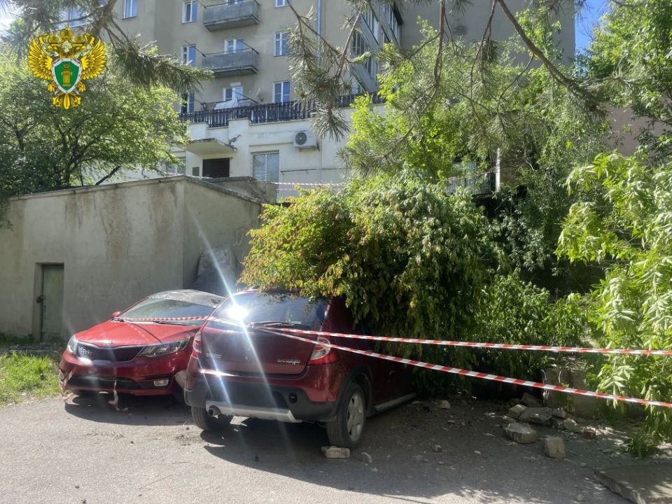Прокуратурой края организована проверка по факту обрушения грунта в Ессентуках Прокуратурой края организована проверка по факту обрушения грунта в Ессентуках