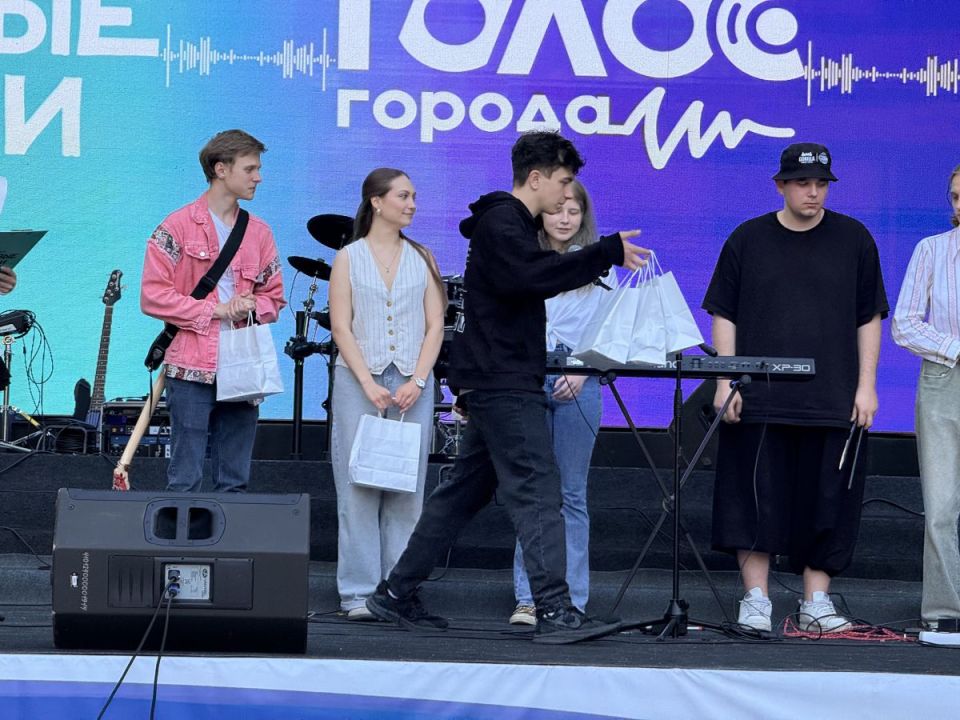 В Ставрополе с размахом открылся федеральный проект «Голос города» (0+)
