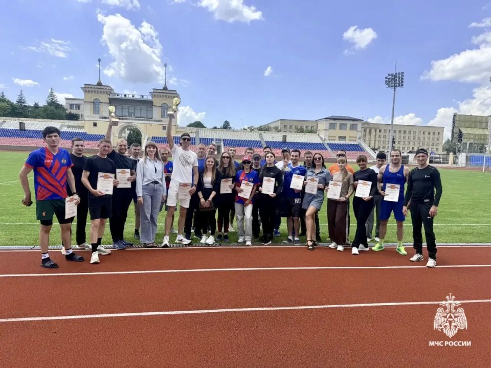 Легкая атлетика как второе дыхание для сотрудников МЧС Ставрополья Легкая атлетика как второе дыхание для сотрудников МЧС Ставрополья