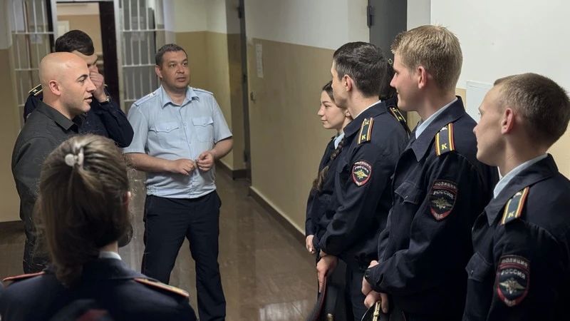 В Ставрополе состоялась экскурсия для будущих сотрудников органов внутренних дел В Ставрополе состоялась экскурсия для будущих сотрудников органов внутренних дел