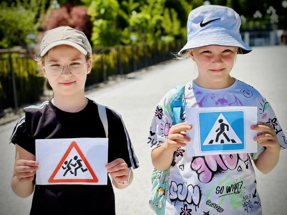 В Железноводске подростки стали участниками тематического квеста по дорожной безопасности В Железноводске подростки стали участниками тематического квеста по дорожной безопасности