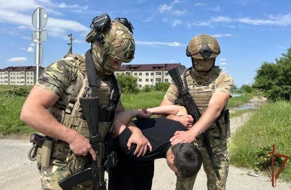 Музыканты Росгвардии проводят уникальные творческие мастер-классы для учеников музыкальных школ Кавминвод Музыканты Росгвардии проводят уникальные творческие мастер-классы для учеников музыкальных школ Кавминвод