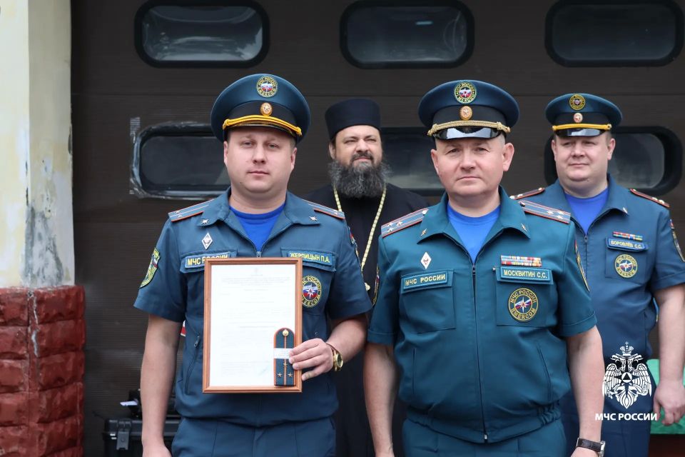 В МЧС Ставрополья торжественно отметили День России В МЧС Ставрополья торжественно отметили День России