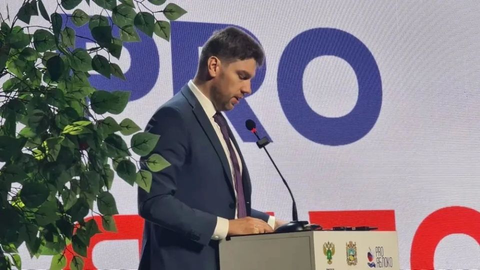 Ставрополье вошло в пятерку лидеров по производству яблок в России Ставрополье вошло в пятерку лидеров по производству яблок в России
