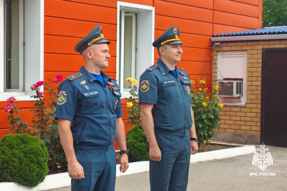 В МЧС Ставрополья торжественно отметили День России В МЧС Ставрополья торжественно отметили День России
