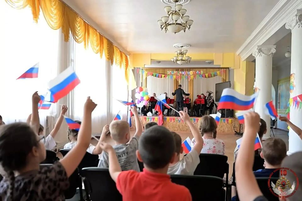 Росгвардия принимает участие в торжествах Дня России Росгвардия принимает участие в торжествах Дня России