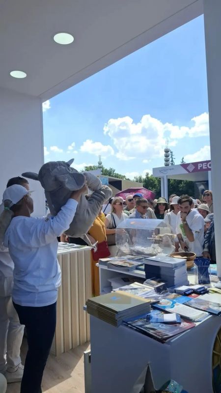 «Родина слонов» покорила Москву: Ставрополь представил свои туристические бренды на ВДНХ «Родина слонов» покорила Москву: Ставрополь представил свои туристические бренды на ВДНХ