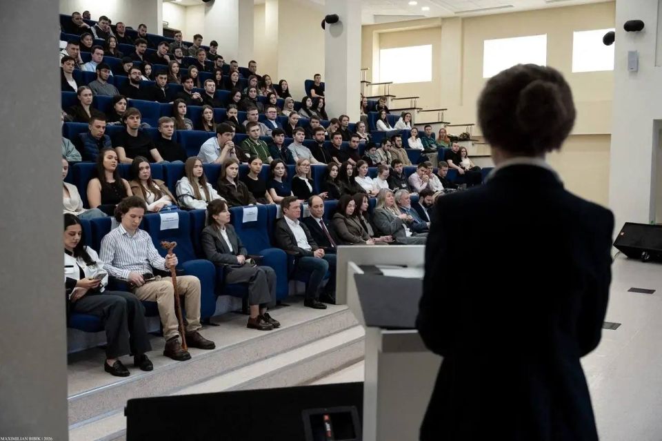 Представитель краевого управления СК России принял участие в мероприятии для студентов юридических вузов Представитель краевого управления СК России принял участие в мероприятии для студентов юридических вузов