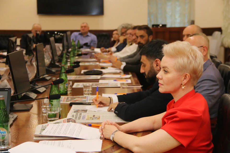 В Ставрополе прошло первое заседание Общественного совета при краевом Главке в новом составе В Ставрополе прошло первое заседание Общественного совета при краевом Главке в новом составе