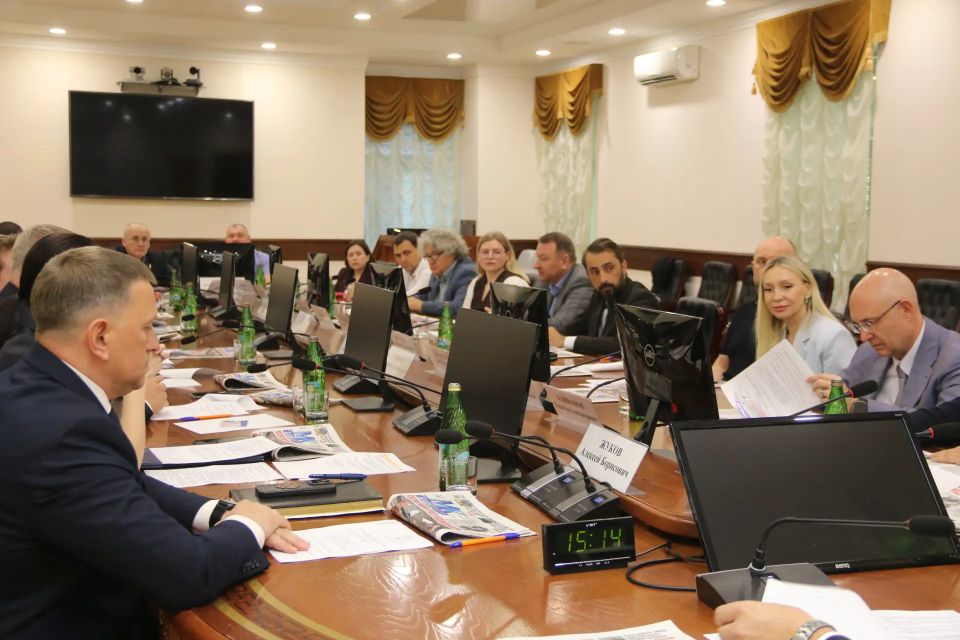 В Ставрополе прошло первое заседание Общественного совета при краевом Главке в новом составе В Ставрополе прошло первое заседание Общественного совета при краевом Главке в новом составе