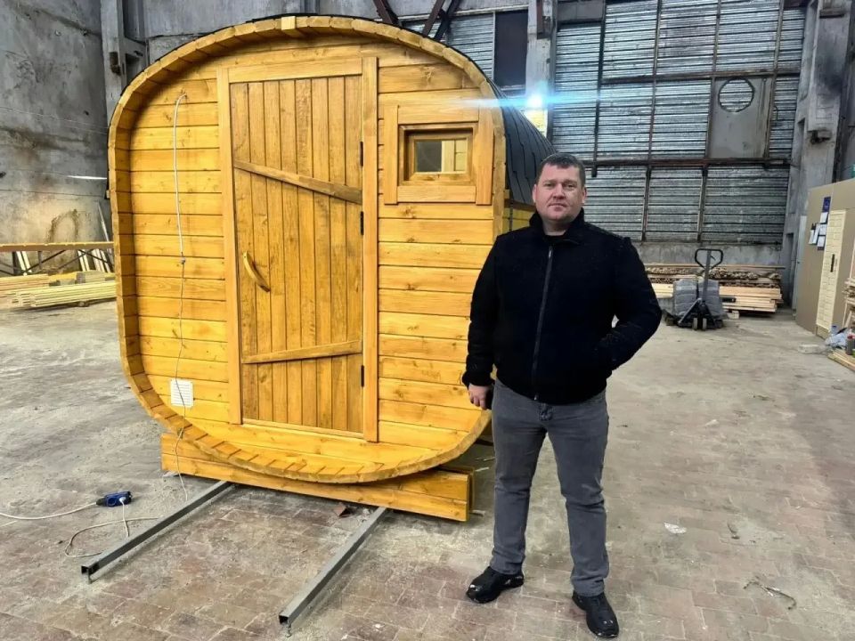 Владимир Владимиров: Все больше жителей Ставрополья открывают свое дело при поддержке Кадрового центра «Работа России» и партийного проекта «Моя карьера с Единой Россией» Владимир Владимиров: Все больше жителей Ставрополья открывают свое дело при поддержке Кадрового центра «Работа России» и партийного проекта «Моя карьера с Единой Россией»