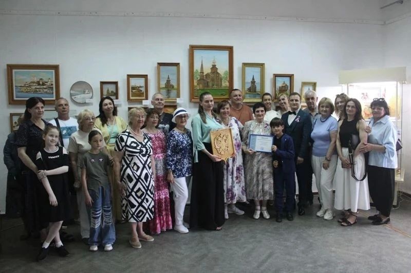 «Русь деревянная, заповедная, святая Русь»: новая выставка работает в Пятигорском краеведческом музее «Русь деревянная, заповедная, святая Русь»: новая выставка работает в Пятигорском краеведческом музее