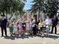 Сотрудники транспортной полиции провели познавательную экскурсию для ребят из лагеря «Весёлый улей» на вокзале Невинномысска
