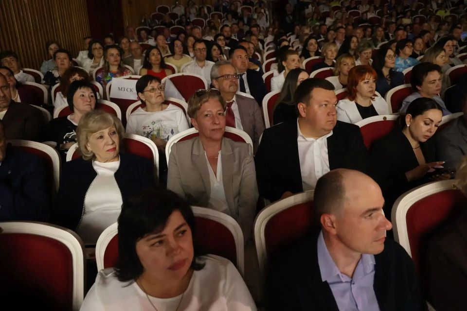 В Ставрополе чествовали представителей медицинского сообщества В Ставрополе чествовали представителей медицинского сообщества
