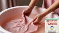 Как спасти белоснежные вещи от неожиданных последствий: урок из розового белья