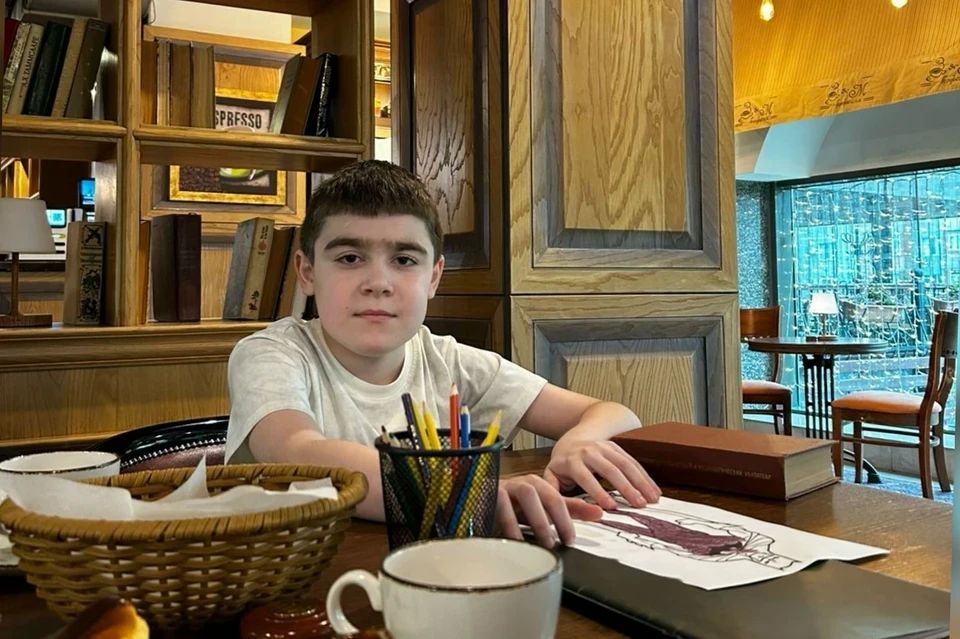 «Каждые два месяца ему становится хуже»: 10-летнему мальчику со Ставрополья нужно 260 млн на лечение