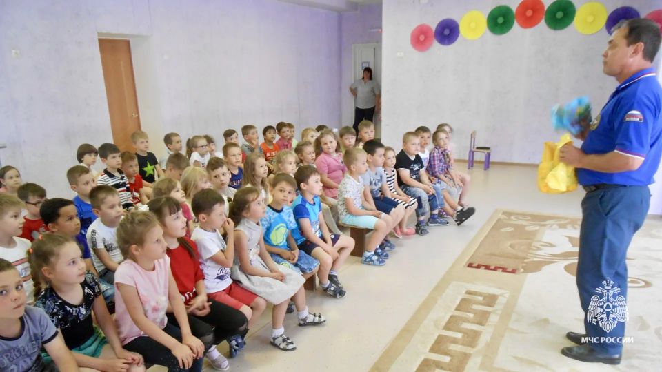 Сотрудники ГИМС МЧС Ставрополья на страже детской безопасности Сотрудники ГИМС МЧС Ставрополья на страже детской безопасности