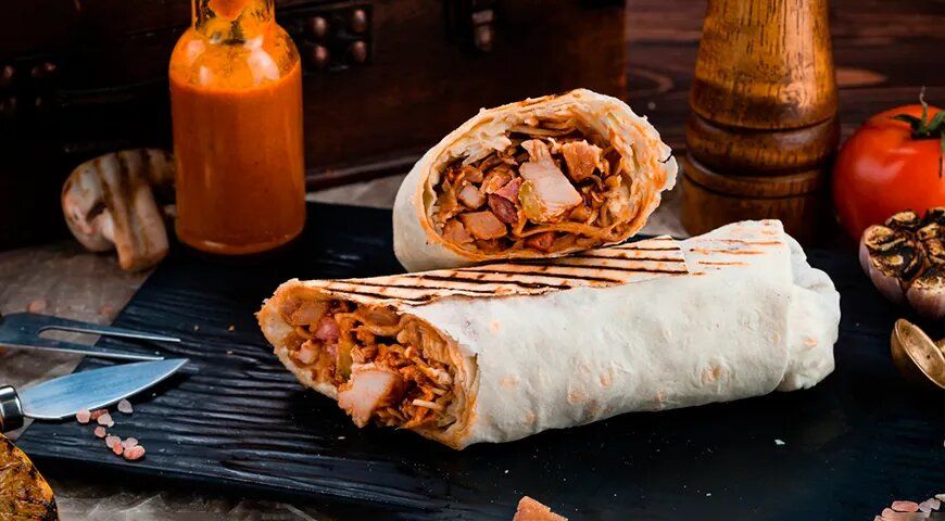 Кулинарное путешествие по России: куда отправиться за вкусными деликатесами