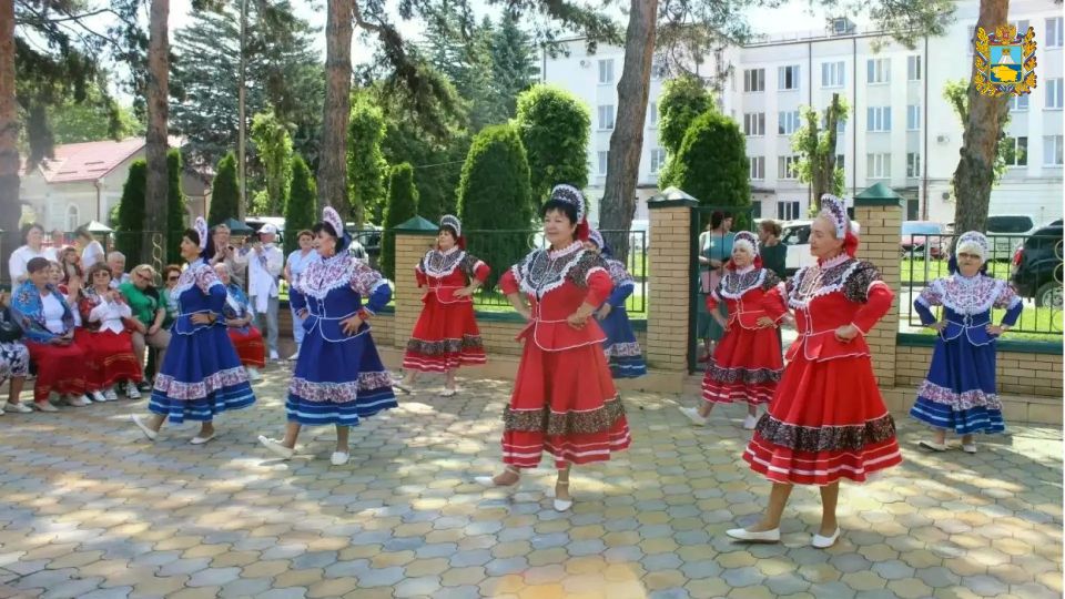 Сотрудники и подопечные Предгорного комплексного центра соцобслуживания населения организовали в Ессентуках гастрофестиваль Сотрудники и подопечные Предгорного комплексного центра соцобслуживания населения организовали в Ессентуках гастрофестиваль