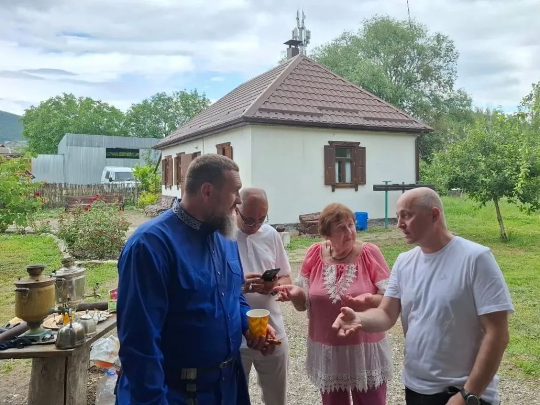 В Пятигорске продолжается цикл мероприятий Дома национальных культур в рамках Года единства народов России В Пятигорске продолжается цикл мероприятий Дома национальных культур в рамках Года единства народов России