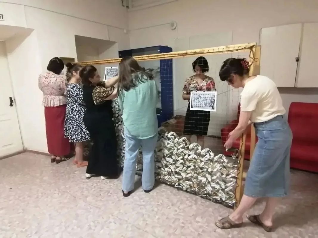 В Ставрополе продолжают работу 11 патриотических мастерских В Ставрополе продолжают работу 11 патриотических мастерских