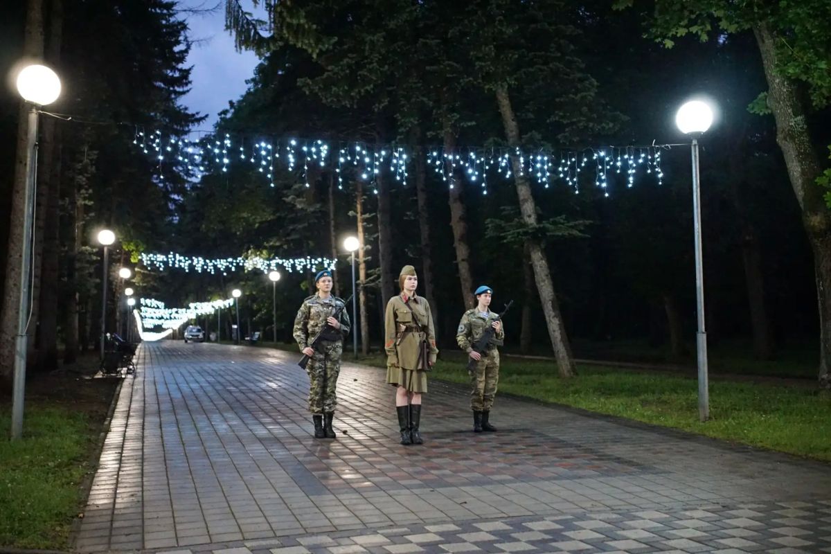 22 июня в Парке Победы Ессентуков прошёл реквием «Мы этой памяти верны», посвящённый Дню памяти и скорби 22 июня в Парке Победы Ессентуков прошёл реквием «Мы этой памяти верны», посвящённый Дню памяти и скорби