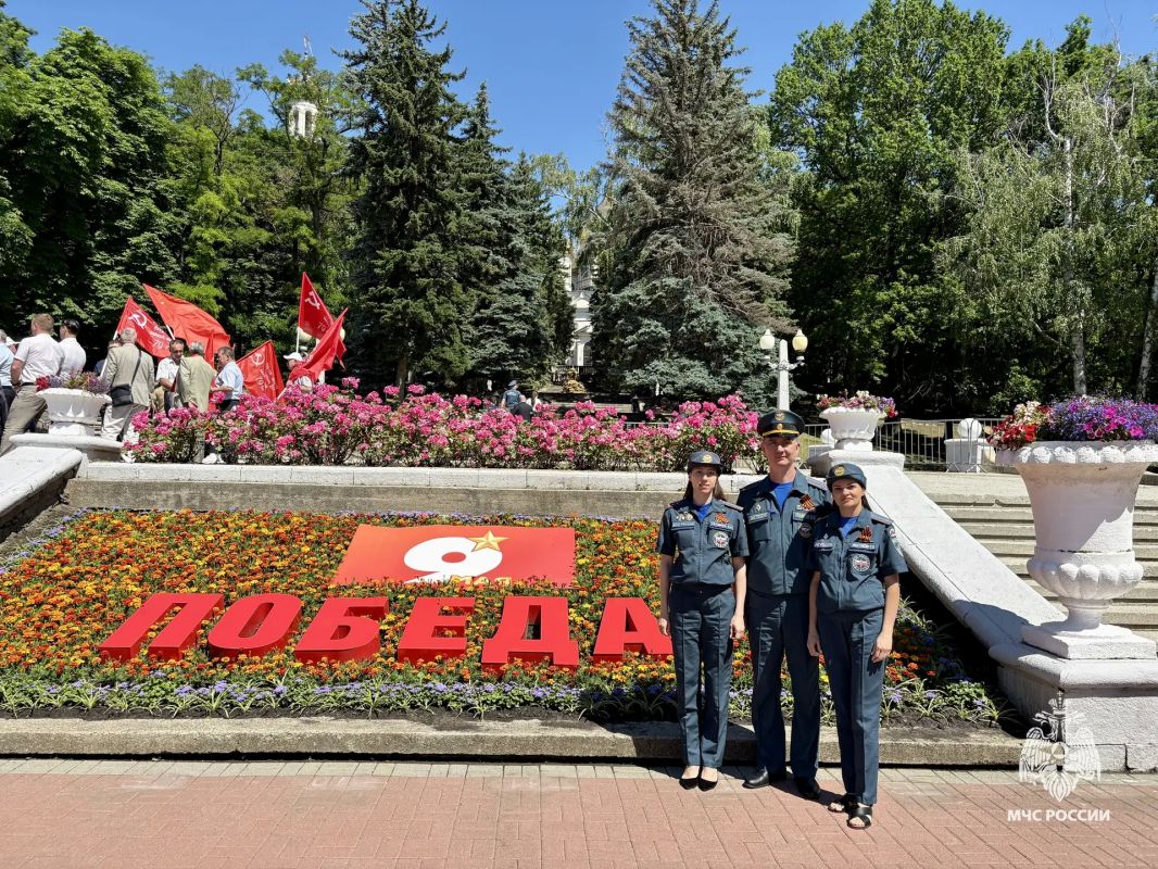 Сотрудники МЧС Ставрополья почтили память героев Великой Отечественной Сотрудники МЧС Ставрополья почтили память героев Великой Отечественной