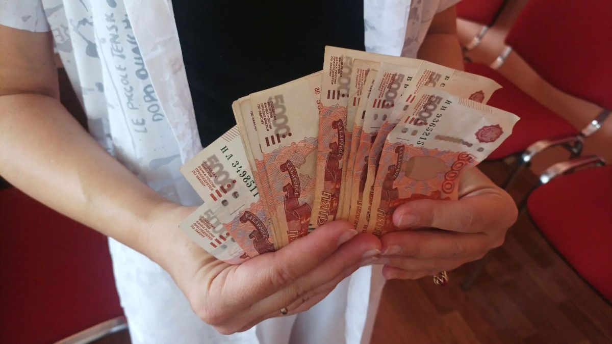 За неделю жители Ставрополья перевели телефонным и интернет-мошенникам свыше 43 млн рублей