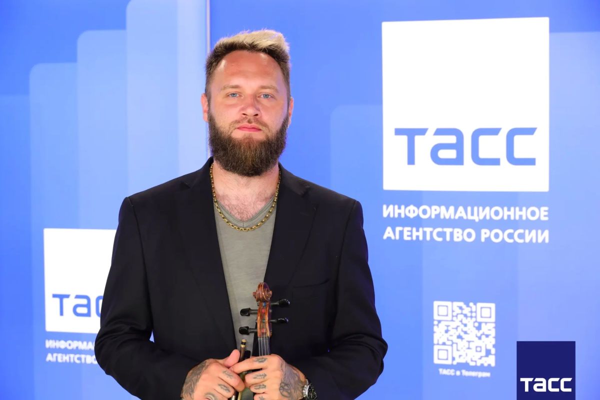 Главное из заявлений, а также фоторепортаж с пресс-конференции в Региональном информационном центре "ТАСС Кавказ", посвященной проекту "Синергия искусств Главное из заявлений, а также фоторепортаж с пресс-конференции в Региональном информационном центре "ТАСС Кавказ", посвященной проекту "Синергия искусств