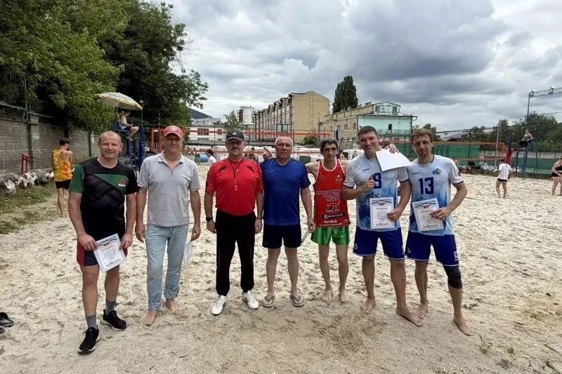 В Пятигорске очередной летний Фестиваль пляжного волейбола посвятили Международному Олимпийскому дню В Пятигорске очередной летний Фестиваль пляжного волейбола посвятили Международному Олимпийскому дню