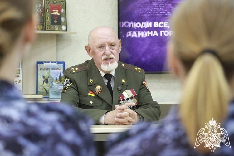 В Ставрополе росгвардейцы провели круглый стол, посвященный Дню ветеранов боевых действий В Ставрополе росгвардейцы провели круглый стол, посвященный Дню ветеранов боевых действий