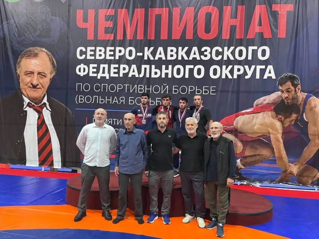 Ставропольские борцы завоевали три медали чемпионата СКФО Ставропольские борцы завоевали три медали чемпионата СКФО
