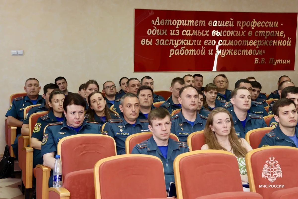 Сотрудники государственного пожарного надзора приняли участи в учебно-методическом сборе Сотрудники государственного пожарного надзора приняли участи в учебно-методическом сборе