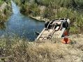 В Труновском округе при опрокидывании автомобиля в оросительный канал погиб возрастной водитель