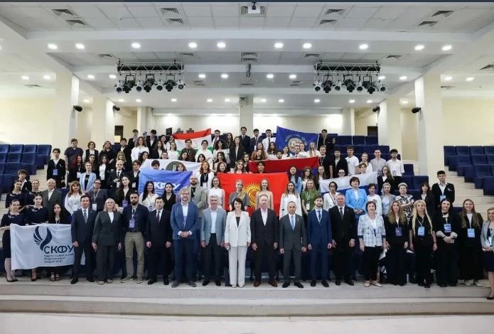 Форум славянских университетов в Ставрополе объединил молодежь из пяти стран