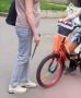 Женщина с ножом в Ставрополе угрожала ребёнку проколоть колёса — возбуждено уголовное дело