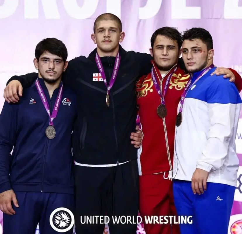 Ставрополец завоевал бронзу на первенстве Европы по вольной борьбе среди юниоров до 21 года