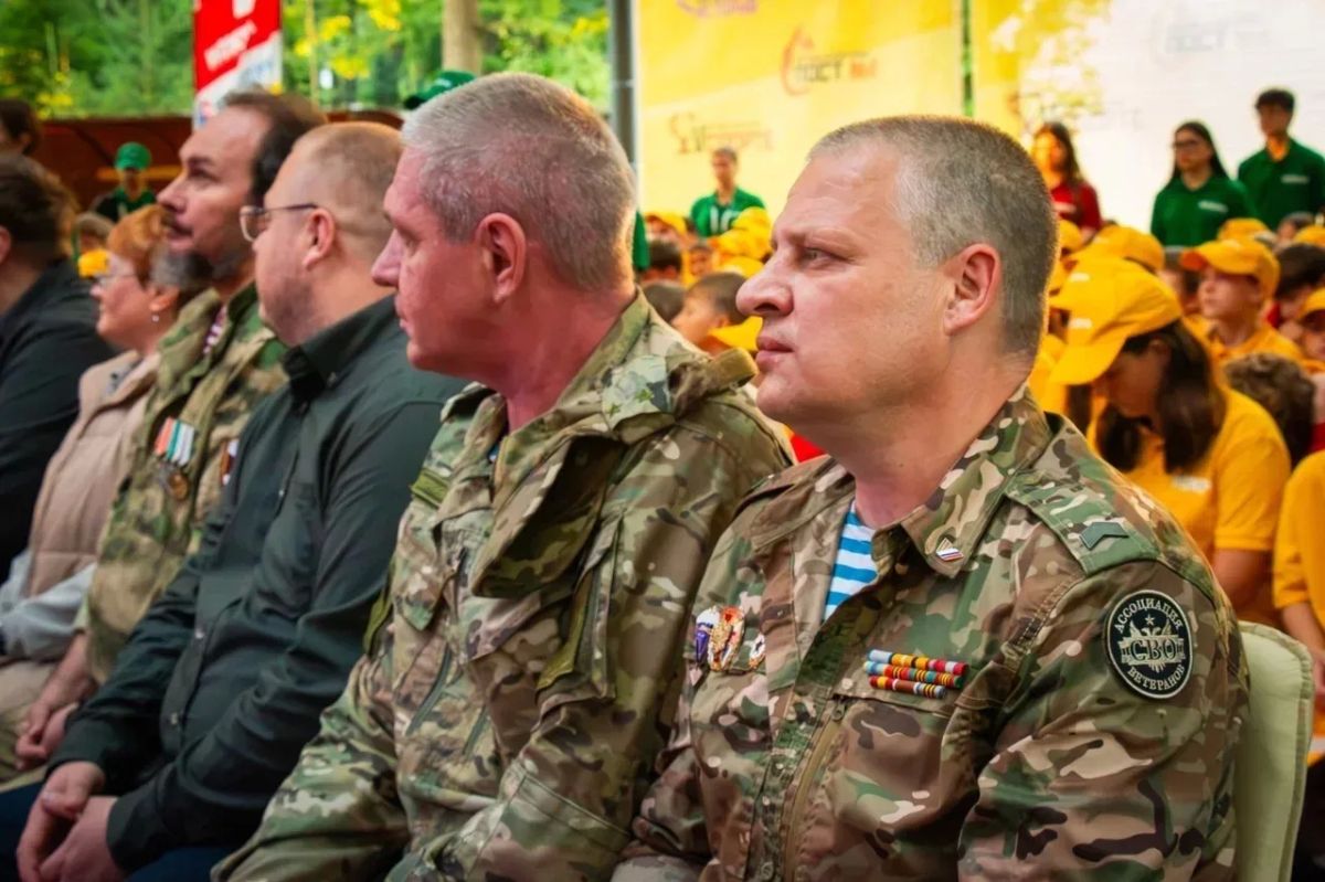 В подмосковном Красногорске открыли обелиск в память о павших бойцах 247го гвардейского десантно штурмового полка В подмосковном Красногорске открыли обелиск в память о павших бойцах 247го гвардейского десантно штурмового полка