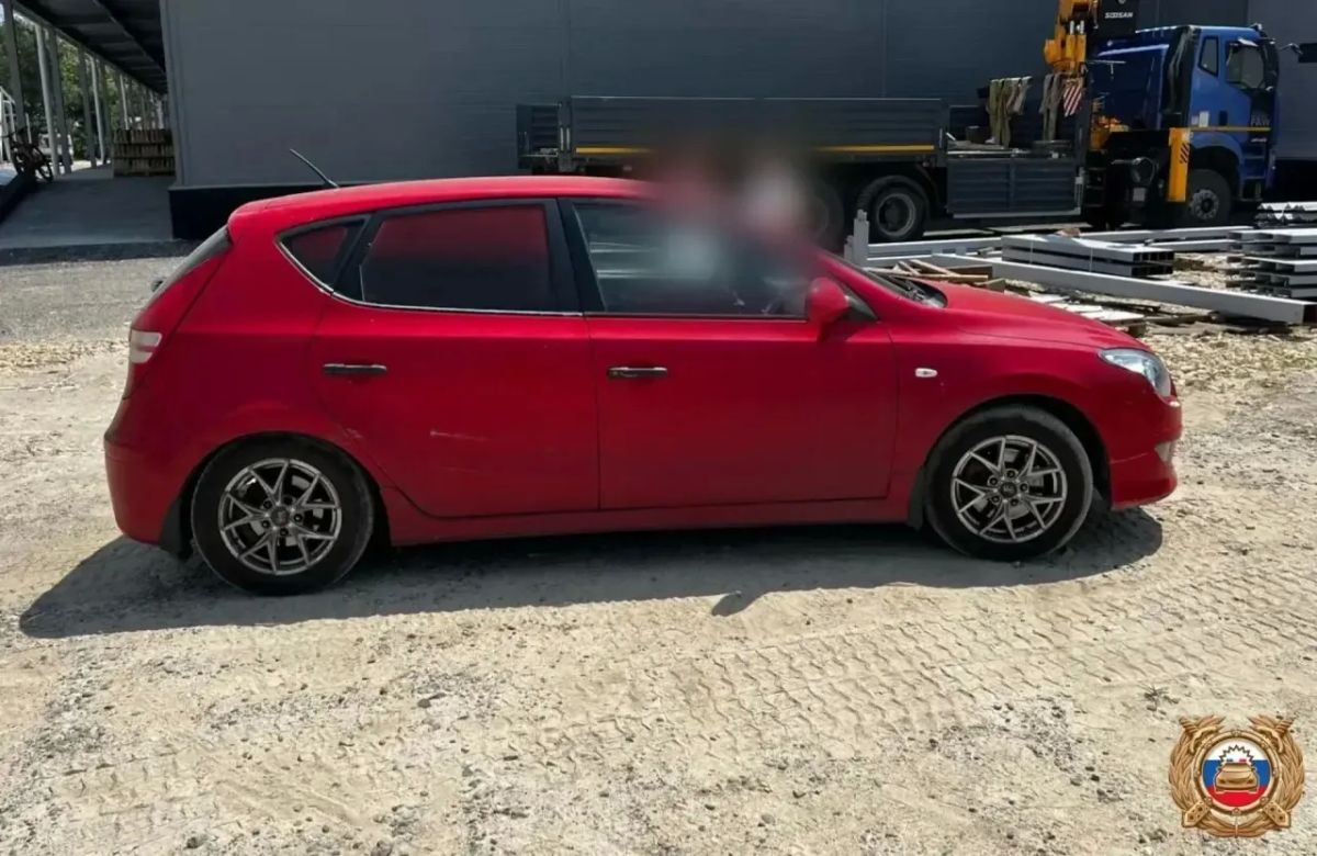 За несколько часов рейдов автоинспекторы краевого центра выявили более 30 водителей-должников За несколько часов рейдов автоинспекторы краевого центра выявили более 30 водителей-должников