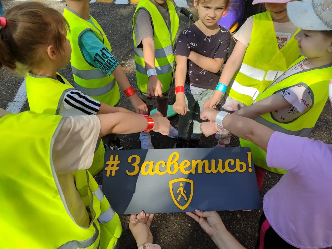 В рамках мероприятия «Безопасное лето» в парках и на детских площадках Ставрополья организованы индивидуальные беседы с пользователями двухколесного транспорта В рамках мероприятия «Безопасное лето» в парках и на детских площадках Ставрополья организованы индивидуальные беседы с пользователями двухколесного транспорта