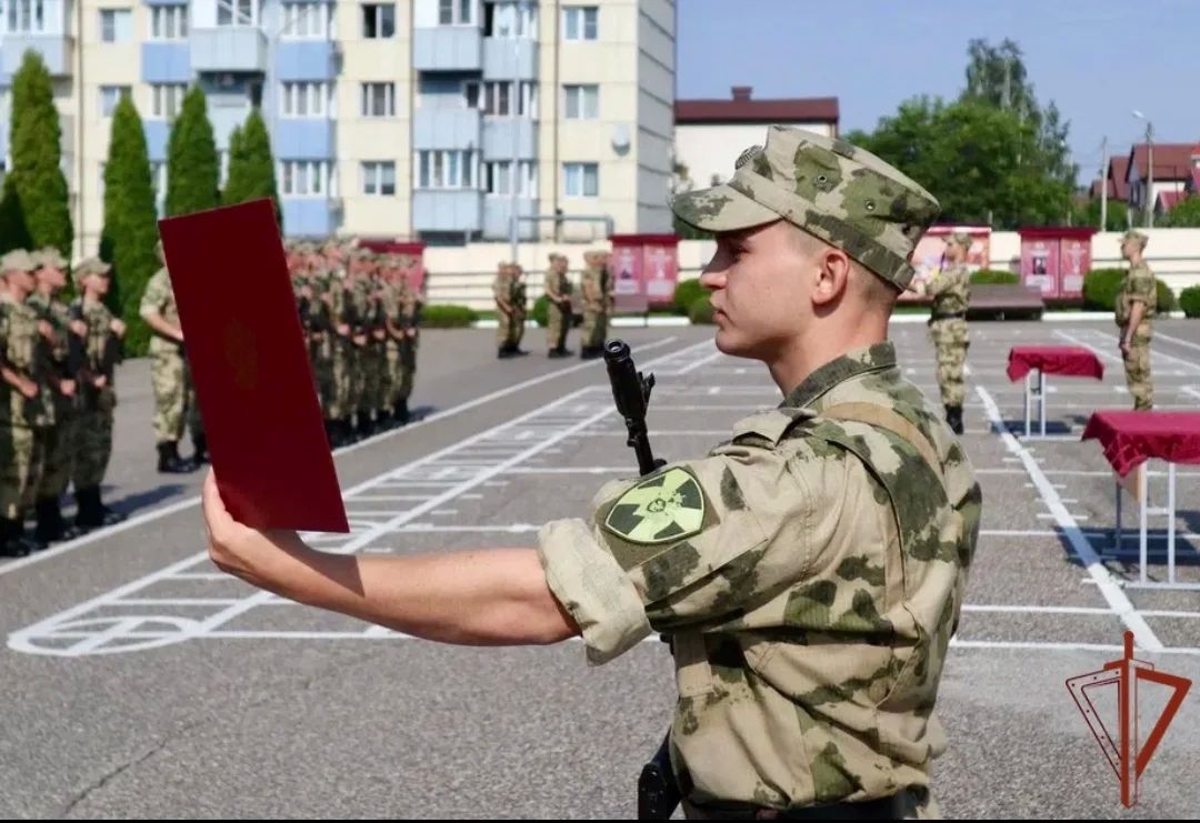 Новобранцы Росгвардии торжественно приняли Присягу в Пятигорске Новобранцы Росгвардии торжественно приняли Присягу в Пятигорске