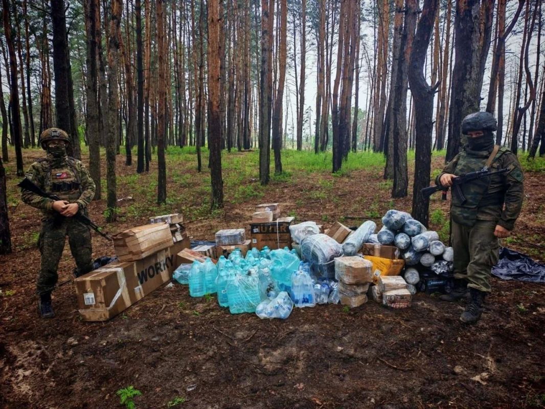 ОТЦЫ КМВ: БЕСПРЕРЫВНАЯ ПОМОЩЬ ФРОНТУ ОТЦЫ КМВ: БЕСПРЕРЫВНАЯ ПОМОЩЬ ФРОНТУ