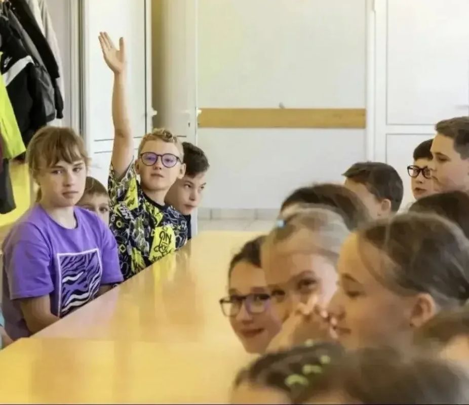 Свыше 1,2 млн детей и подростков по всей стране приняли участие во втором этапе лектория «Санпросвет» Свыше 1,2 млн детей и подростков по всей стране приняли участие во втором этапе лектория «Санпросвет»
