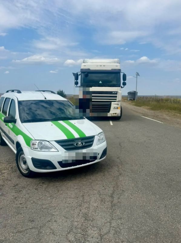 Комплекс «Паутина» против должника: на Ставрополье фуру с полумиллионным штрафом отправили на спецстоянку