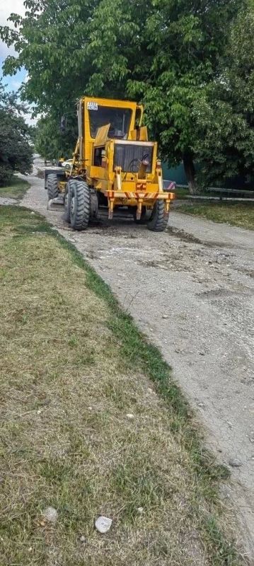 В Ессентуках Управление ЖКХ привело в порядок пять улиц, Запорожскую, Пригородную, Лермонтова, Студёную и улицу в посёлке Опытник - провели грейдерирование В Ессентуках Управление ЖКХ привело в порядок пять улиц, Запорожскую, Пригородную, Лермонтова, Студёную и улицу в посёлке Опытник - провели грейдерирование
