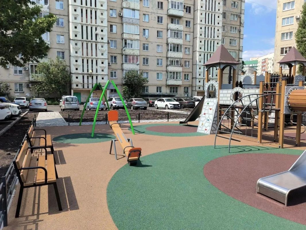 На проспекте Юности в Ставрополе появилась новая зона для спорта и отдыха На проспекте Юности в Ставрополе появилась новая зона для спорта и отдыха