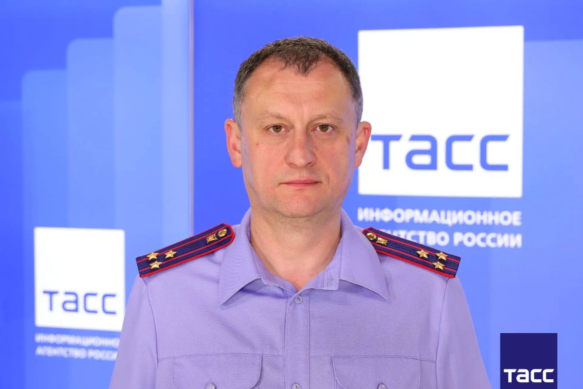 Главное из заявлений, а также фоторепортаж с видеоинтервью заместителя руководителя Следственного управления Следственного комитета РФ по Ставропольскому краю Сергея Сумарокова в Региональном информационном центре "ТАСС... Главное из заявлений, а также фоторепортаж с видеоинтервью заместителя руководителя Следственного управления Следственного комитета РФ по Ставропольскому краю Сергея Сумарокова в Региональном информационном центре "ТАСС...