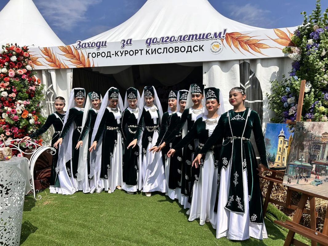 Кисловодск вновь сияет! Наш город продолжает демонстрировать свои традиции и культуру, маршируя по территории XIII Открытого чемпионата России по пахоте Кисловодск вновь сияет! Наш город продолжает демонстрировать свои традиции и культуру, маршируя по территории XIII Открытого чемпионата России по пахоте